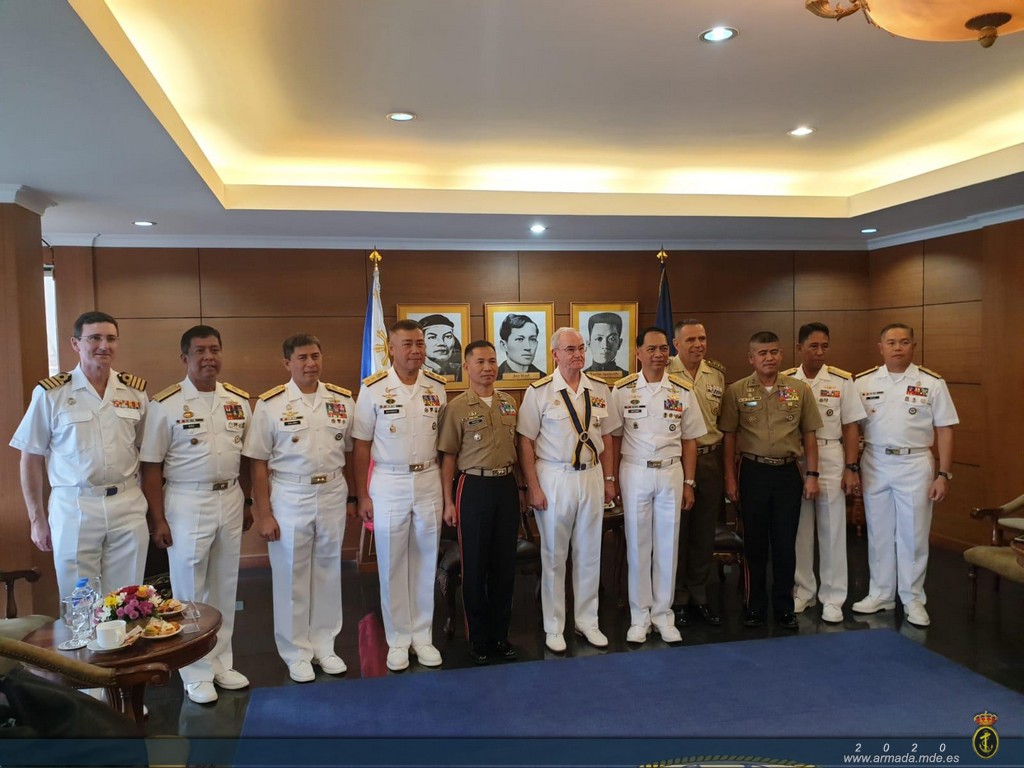 El AJEMA realiza visita institucional a la Armada Filipina